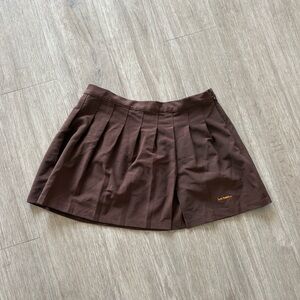 Iets Frans Brown Pleated Skirt